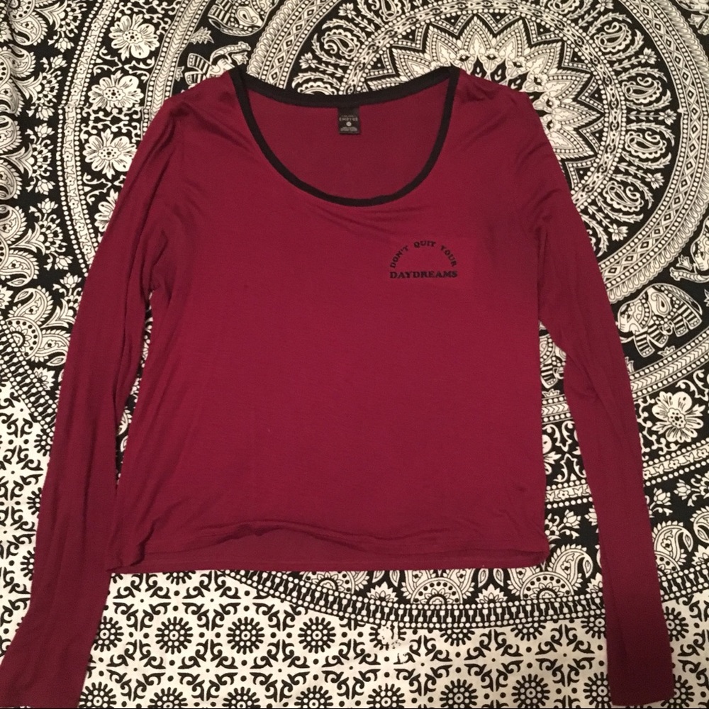 long sleeve “don’t quit your daydreams” shirt